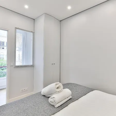 Apartment 127 - Urban Beautiful 4br In Montorgueil Paris